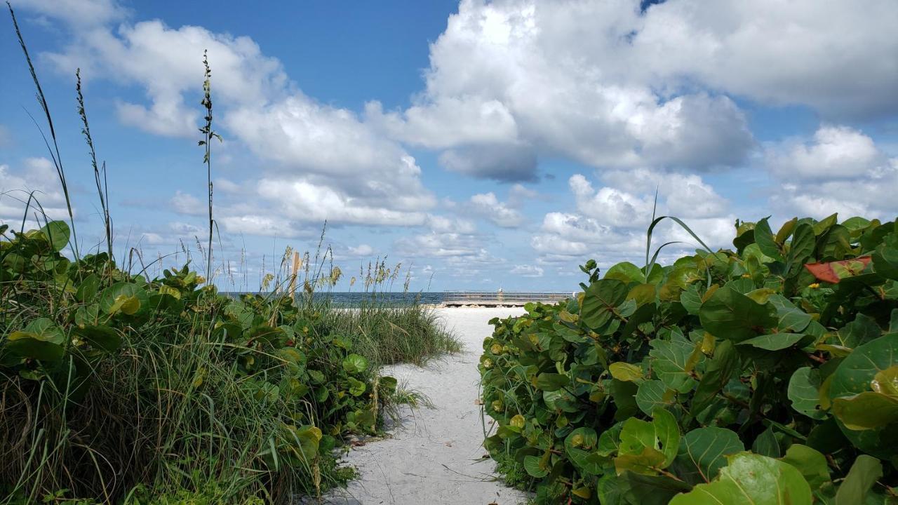 Nordvind Beach Resort Treasure Island Екстер'єр фото