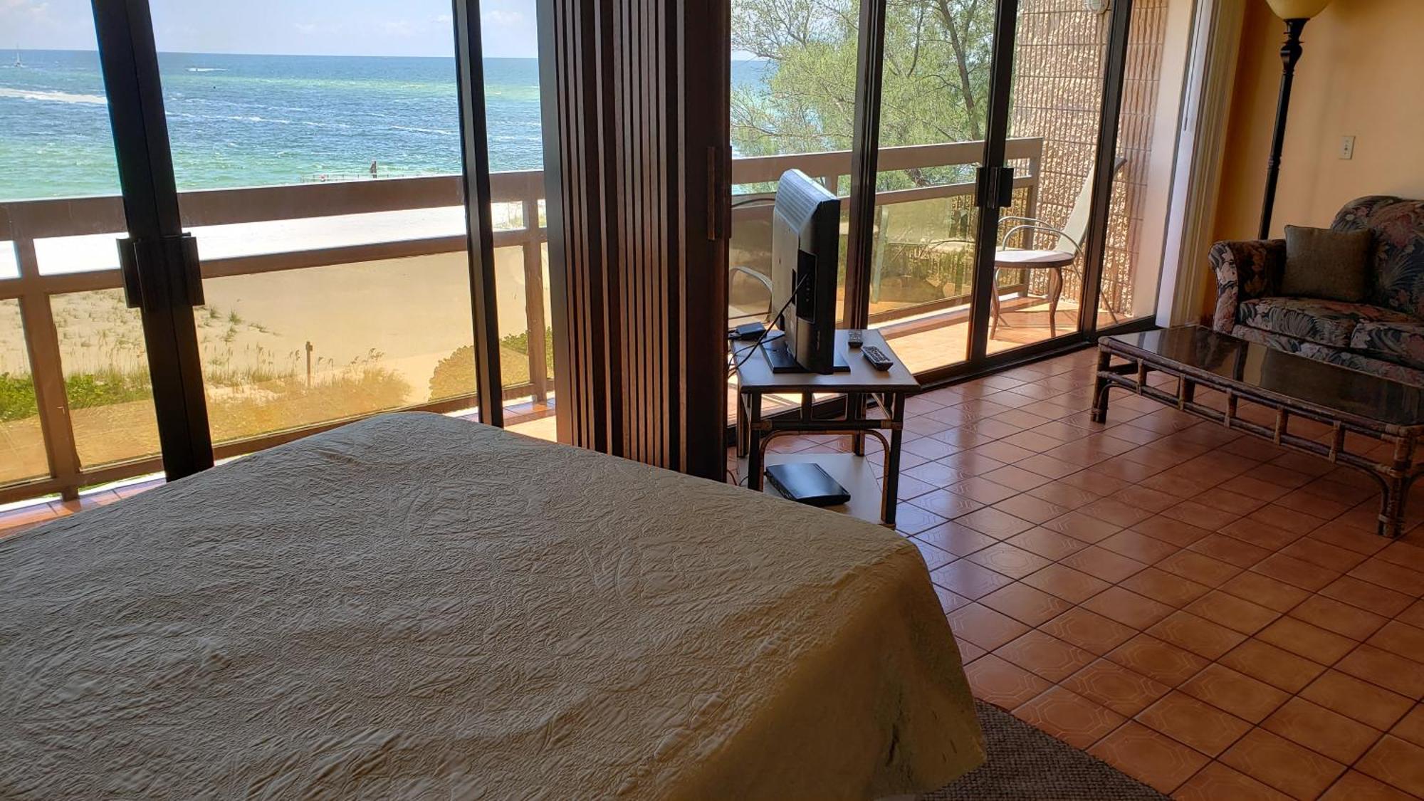 Nordvind Beach Resort Treasure Island Номер фото